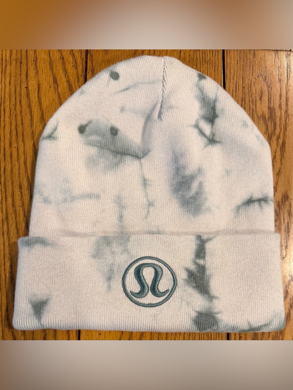 NWOT Lululemon Warm Revelation Beanie,S/M,twist tie-dye tidewater teal/multi